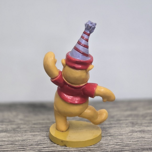 BIRTHDAY PARTY WINNIE THE POOH 3.75" Cake Topper Figure 100 Acre Woods Disney‎ - Picture 5 of 6